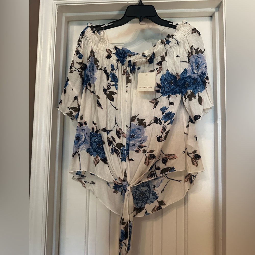 Women’s Off the Shoulder Top
